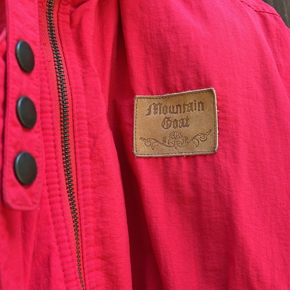 Red winter jacket - Picture 2 of 4